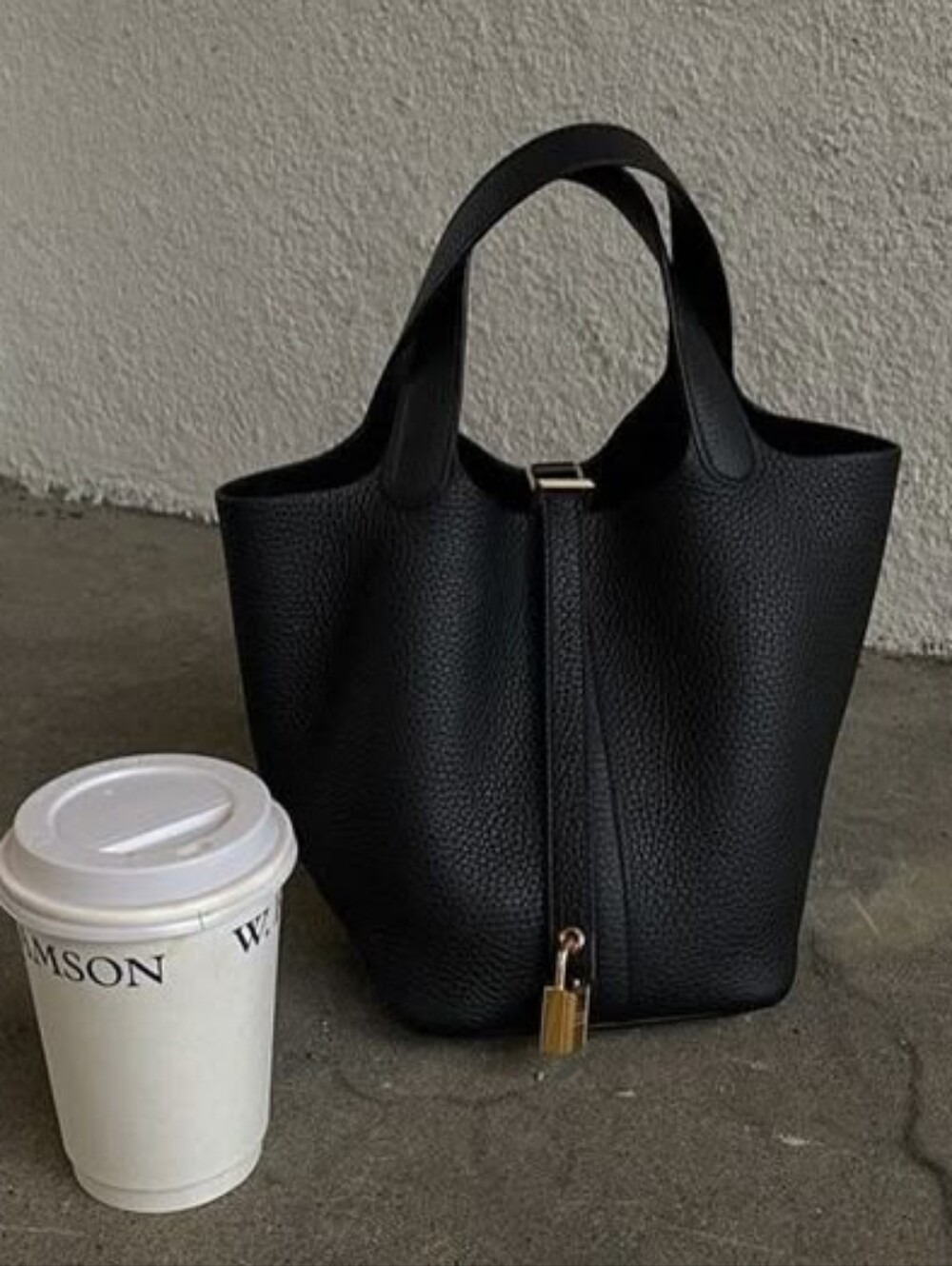 Real Genuine Leather Structured Bucket Bag Padlock Key Charm Black